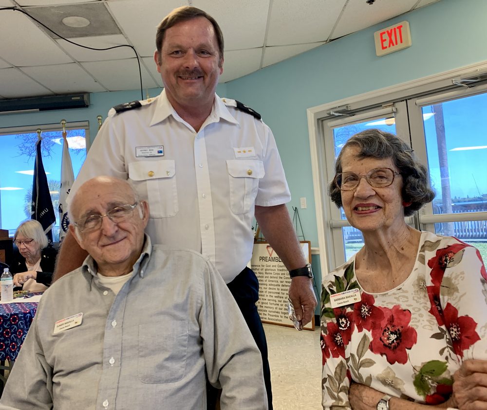 Social before meeting